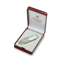 Victorinox Classic Real Pearl 5 Victorinox Classic Real Pearl -Outdoor Gear 0.6200.68 4