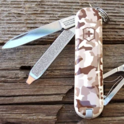 Victorinox Classic Camouflage Blistered -Outdoor Gear 0.6223.941B1 6 600x600 1f89388e f945 4dae aaf7 b7449c6d86b8
