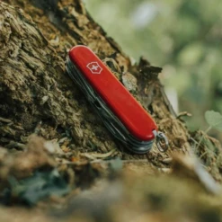 Victorinox Compact - Red -Outdoor Gear 1.3405 4 600x600 9299e37d bc4d 4160 b8bd 6f25f844e025