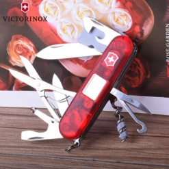 Victorinox Traveller Lite - Red Transparent -Outdoor Gear 1.7905.AVT 5 600x600 3bdd89c5 150a 42bb b994 cea2d912961d