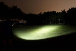 Fenix LD22 2015 G2 R5 LED Flashlight -Outdoor Gear Fenix LD22 Flashlight Beam