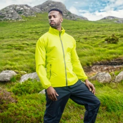 Mac In A Sac Origin Unisex Waterproof 7000mm Packable Jacket 29 Mac In A Sac Origin Unisex Waterproof 7000mm Packable Jacket -Outdoor Gear Lime 7