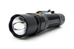 Fenix PD36R Luminus SST40 LED Flashlight Black -Outdoor Gear PD36R angle 36228.1561386826