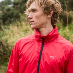 Mac In A Sac Origin Unisex Waterproof 7000mm Packable Jacket 30 Mac In A Sac Origin Unisex Waterproof 7000mm Packable Jacket -Outdoor Gear Red 6