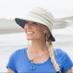 Sunday Afternoon Solar Bucket -Outdoor Gear S2A03070B31203 9 600x600 048b8d61 1324 45c3 8a09 fcfd81a9d2cf