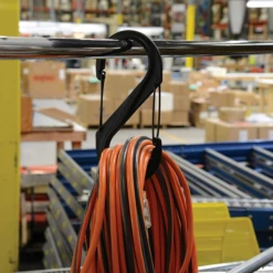 Nite Ize S-Biner Double Carabiner #10 -Outdoor Gear SBP10 03 01BG 2 600x600 e46b5eb4 3462 44ef 9b97 a565ecb2eb3f